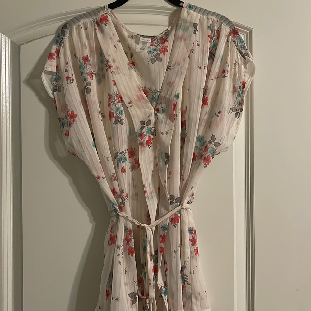 Floral top